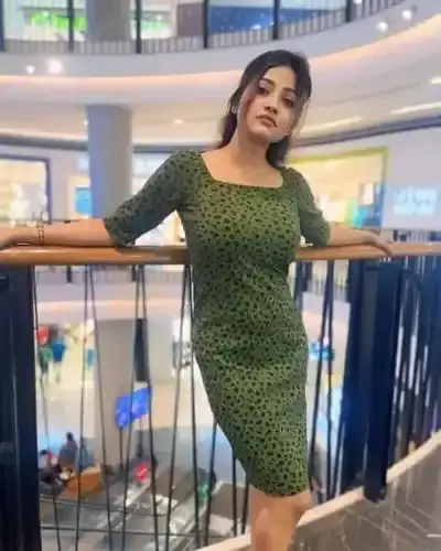 Call Girl Service in Vyara